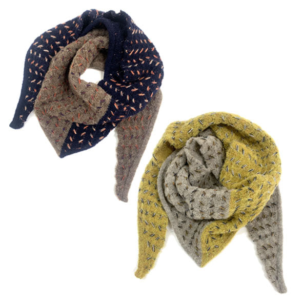 ブークレーステッチ三角ニットストール　　NM-5580D